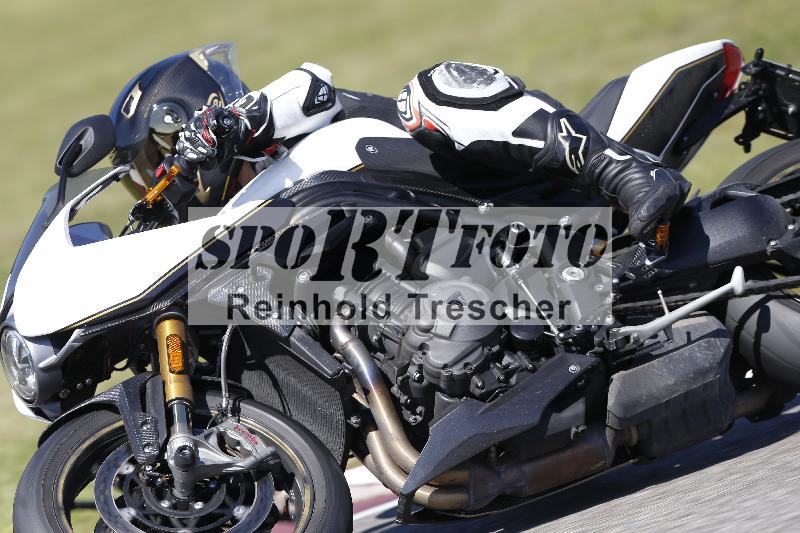 /Archiv-2025/48 25.08.2025 Cornu Master School ADR/rot-rouge/1